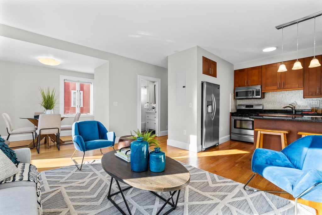 4 Dresden Street, Unit 2 Boston, MA 02130 - Photo 6 of 41