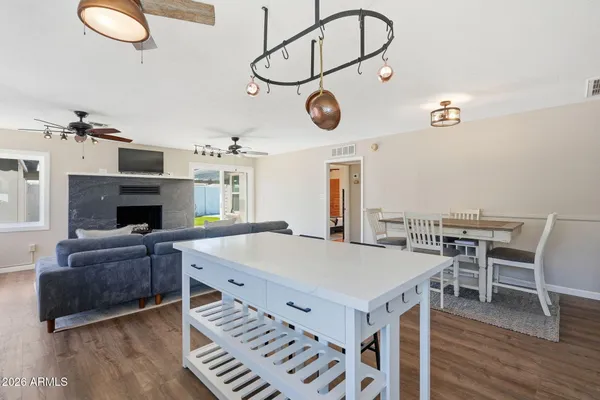$670,000 | 1721 West Weldon Avenue, Phoenix, AZ 85015