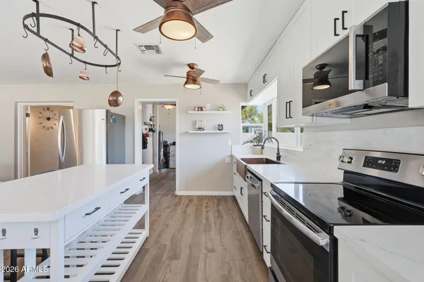 $670,000 | 1721 West Weldon Avenue, Phoenix, AZ 85015