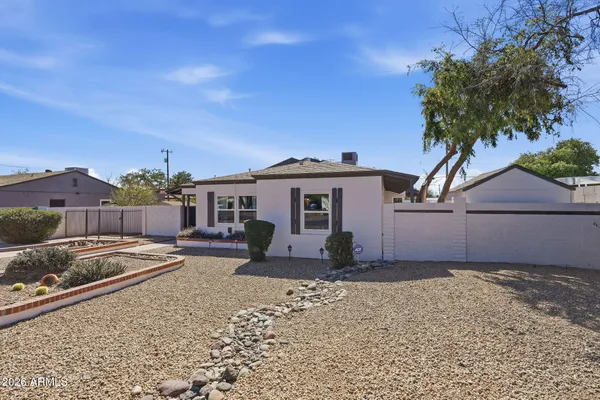 $670,000 | 1721 West Weldon Avenue, Phoenix, AZ 85015