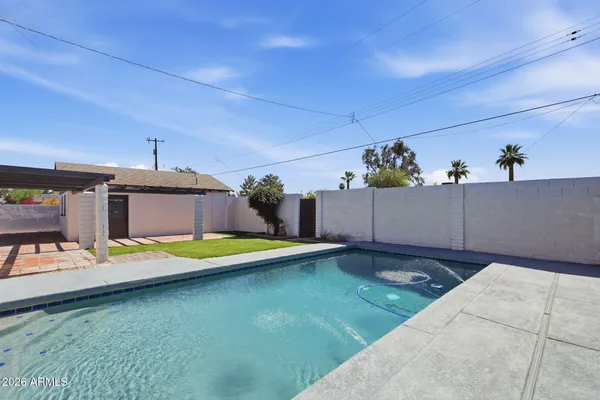 $670,000 | 1721 West Weldon Avenue, Phoenix, AZ 85015