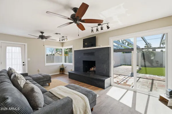 $670,000 | 1721 West Weldon Avenue, Phoenix, AZ 85015