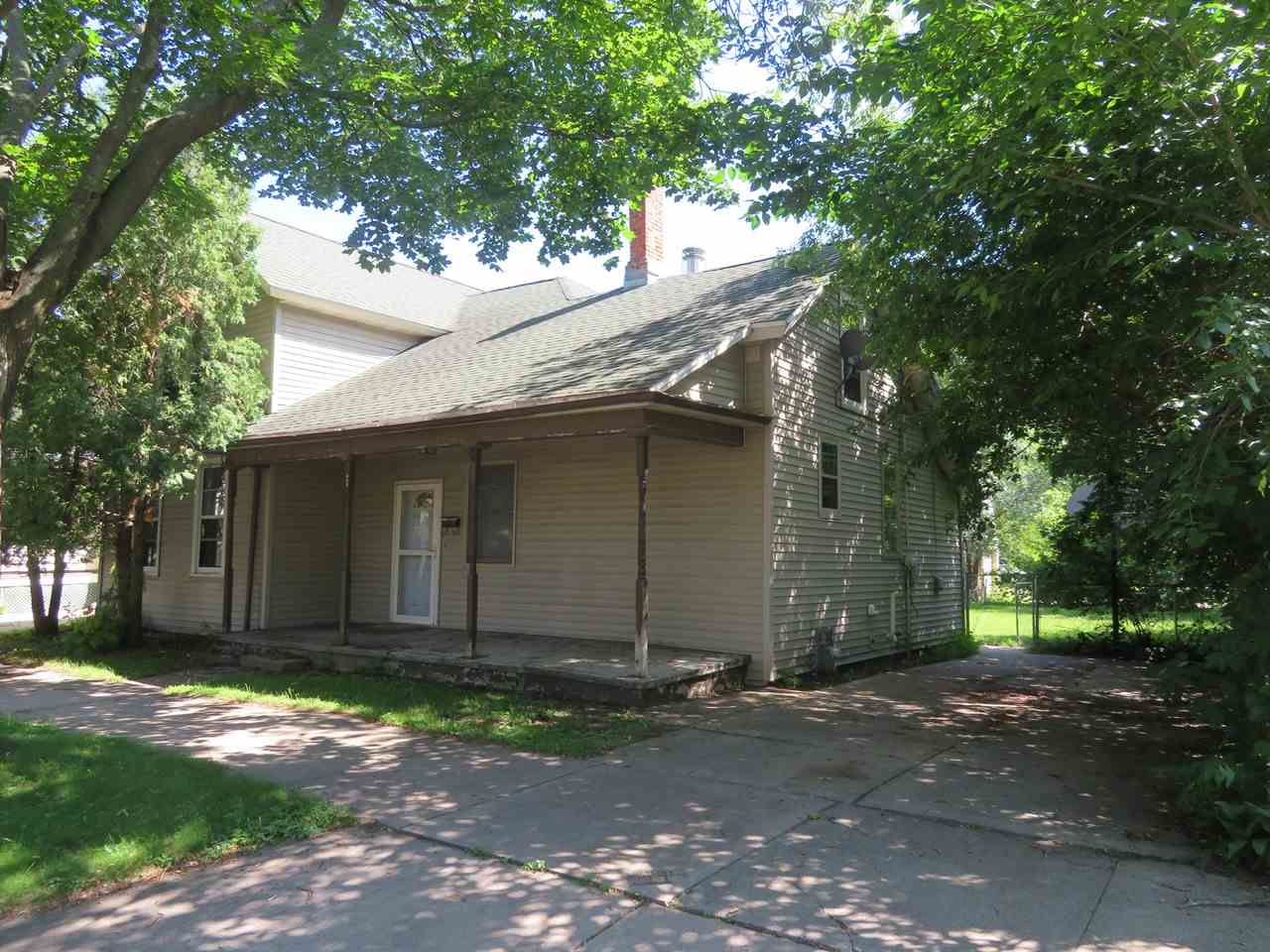 613 McClellan Street Wausau, WI 54403 - Photo 1 of 1