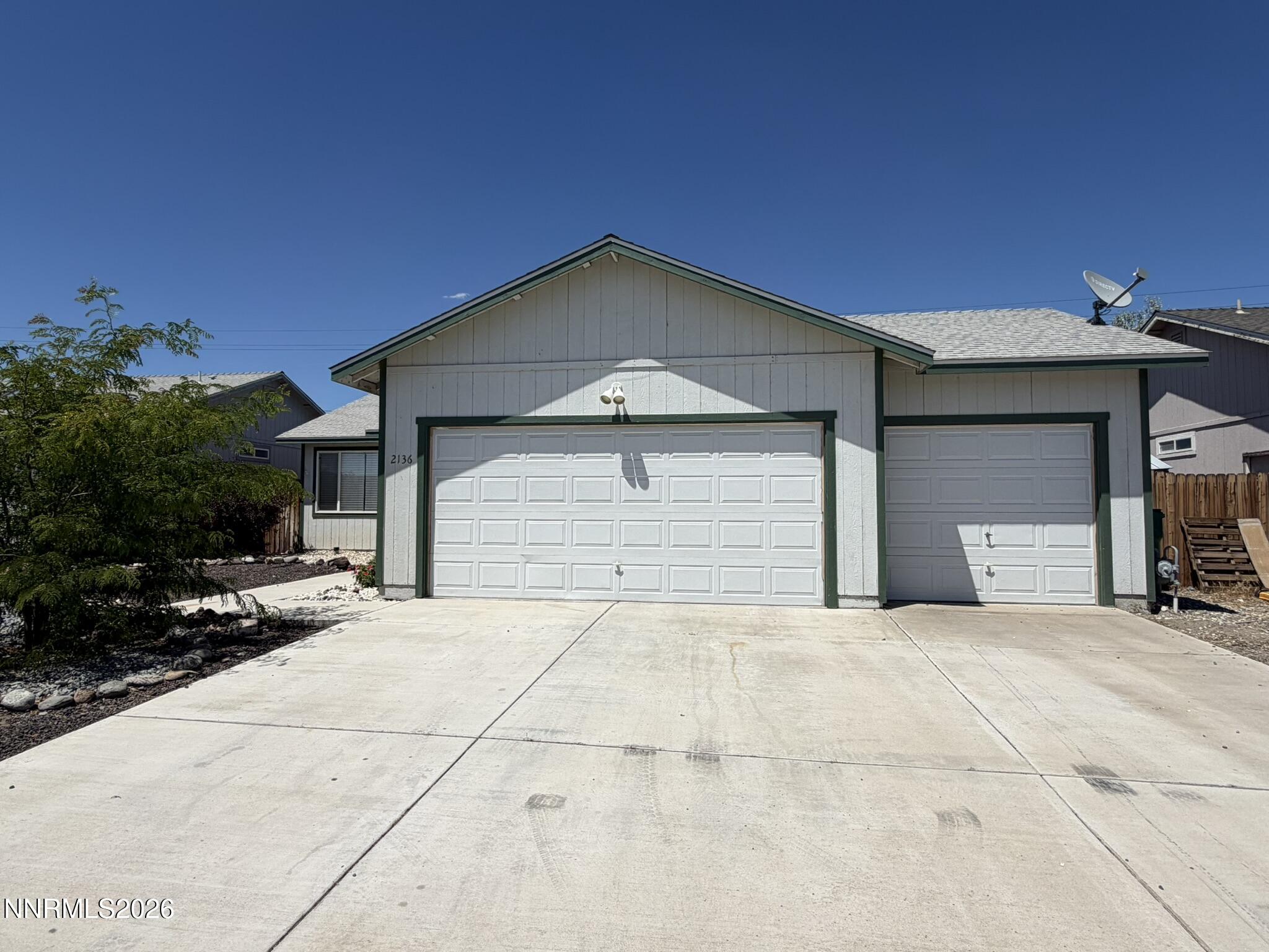 2136 Fort Bridger Road Fernley, NV 89408 - Photo 2 of 26 IMG_0487