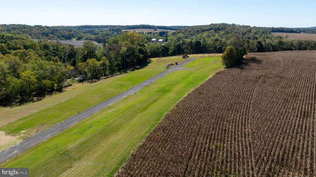 $174,900 | 11 Harambe Overlook Shrewsbury Pa, Railroad, PA 17355