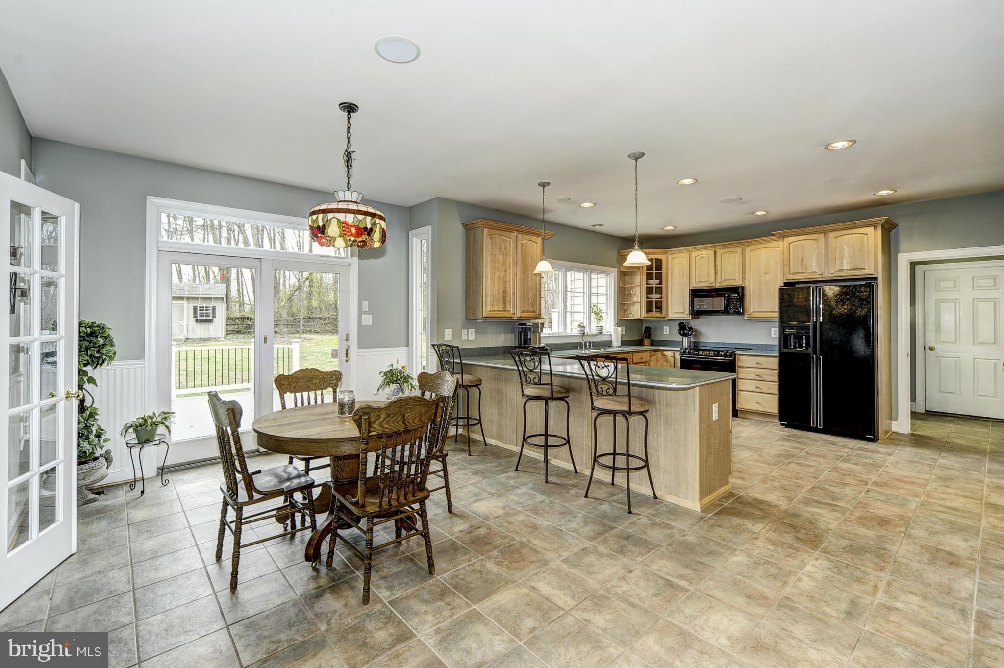 14105 Howard Road Dayton, MD 21036 - Photo 2 of 30 Kitchen