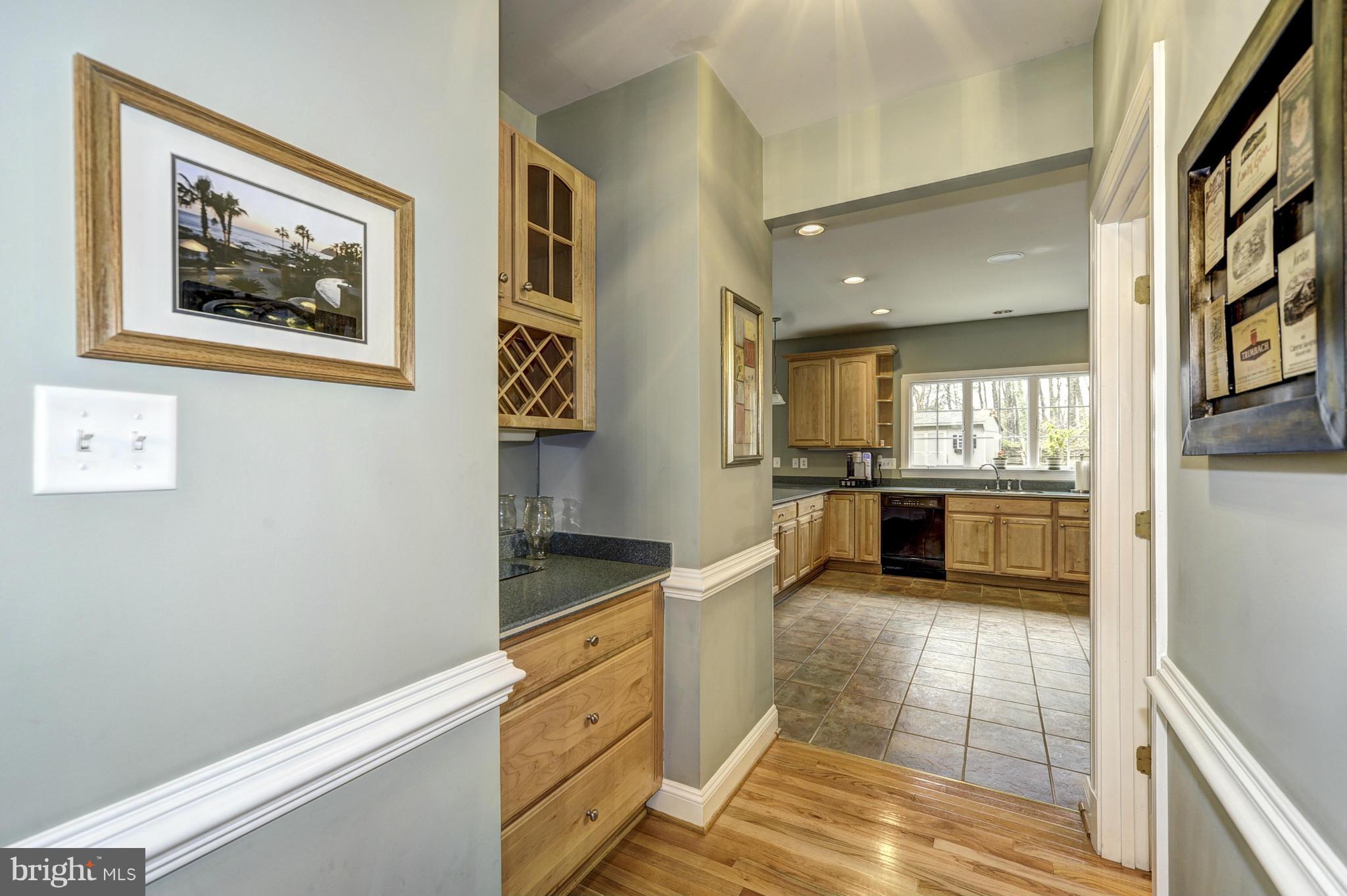 14105 Howard Road Dayton, MD 21036 - Photo 14 of 30 Butlers Pantry with sink/Wine rack