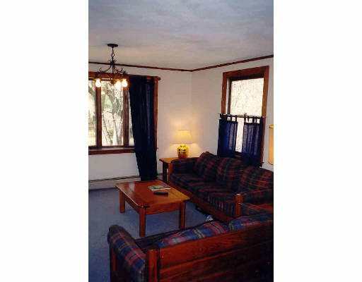136 Edgewood Road Westwood, MA 02090 - Photo 4 of 5 Gallery Image 4