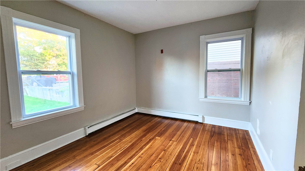 126 Welles Street Woonsocket, RI 02895 - Photo 8 of 37