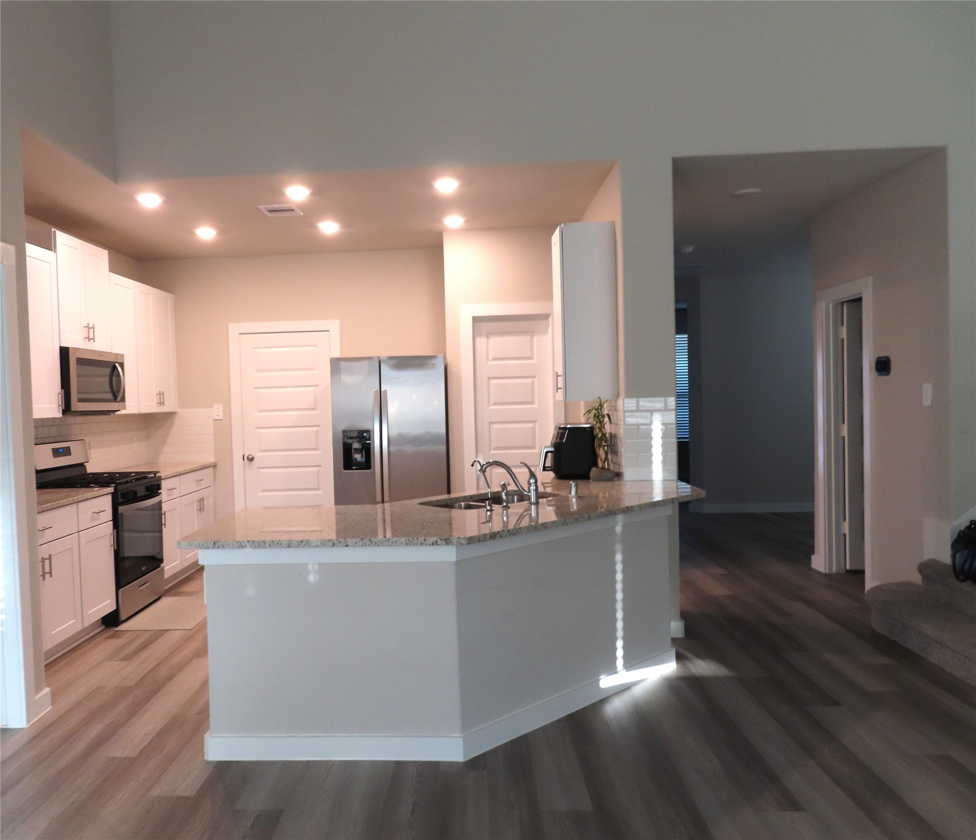 10854 Bodie Hls Drive Rosharon, TX 77583 - Photo 5 of 16