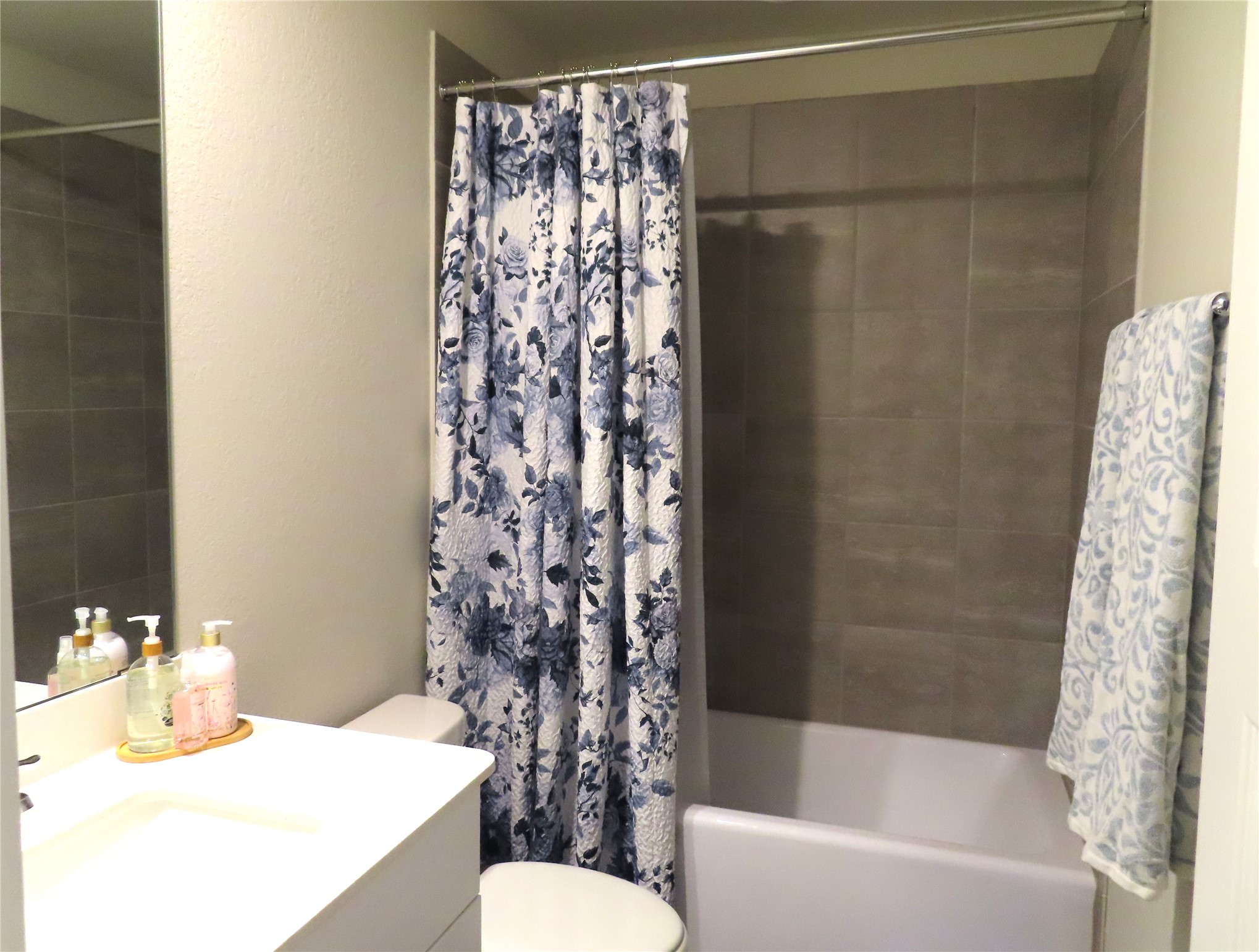 10854 Bodie Hls Drive Rosharon, TX 77583 - Photo 9 of 16