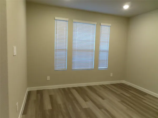 $439,995 | 10854 Bodie Hls Drive, Rosharon, TX 77583