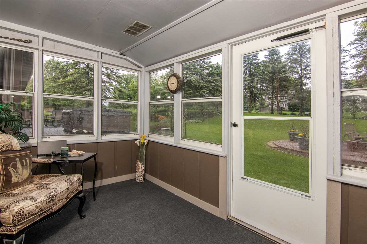 1460 Country Farm Road Rockford, IL 61107 - Photo 12 of 25 Gallery Image 12