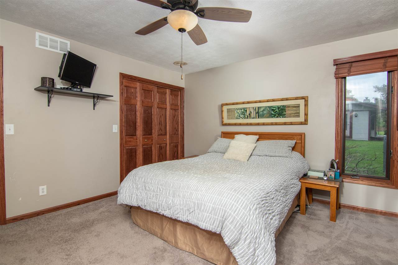 1460 Country Farm Road Rockford, IL 61107 - Photo 14 of 25 Gallery Image 14