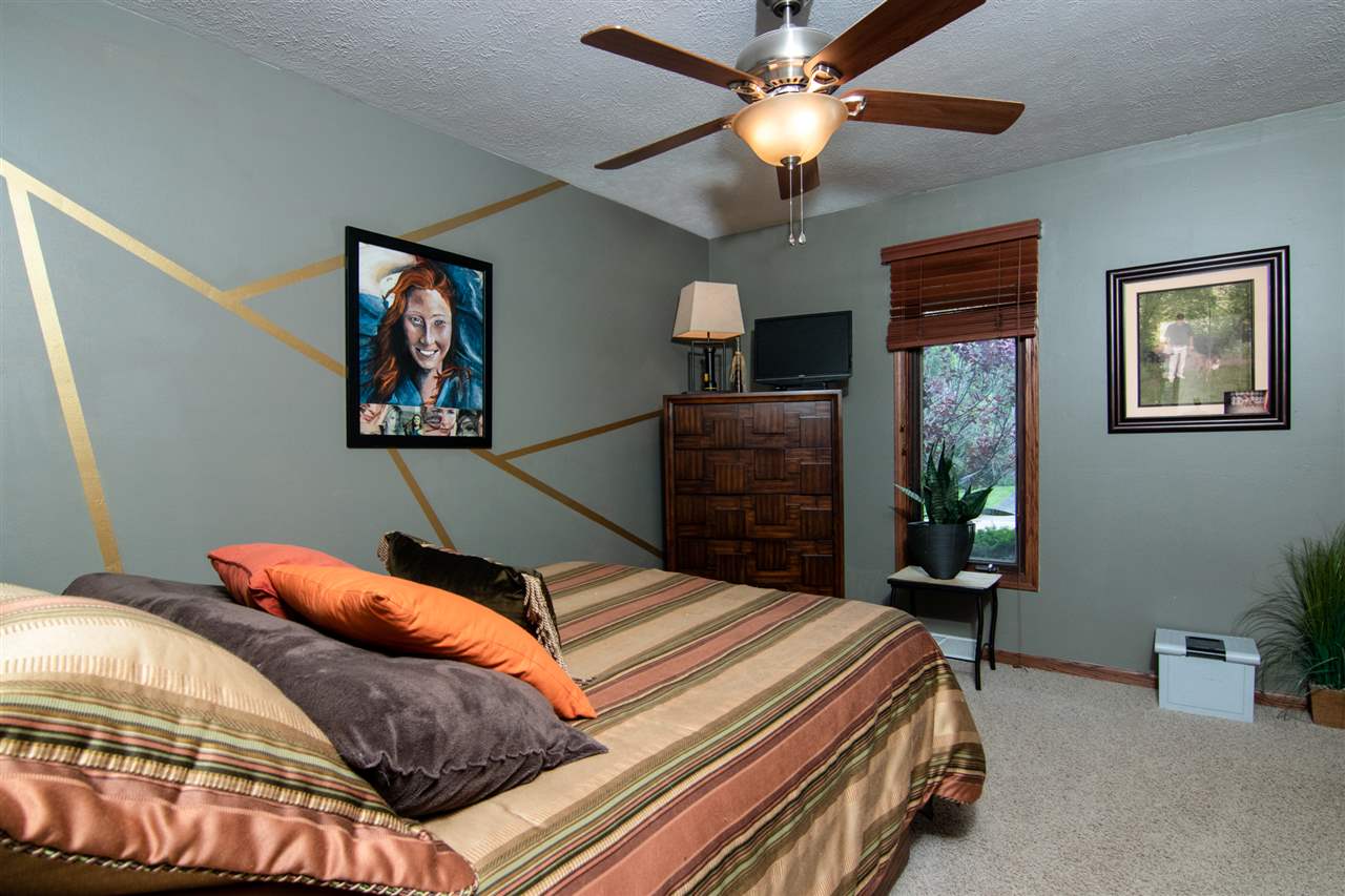 1460 Country Farm Road Rockford, IL 61107 - Photo 16 of 25 Gallery Image 16