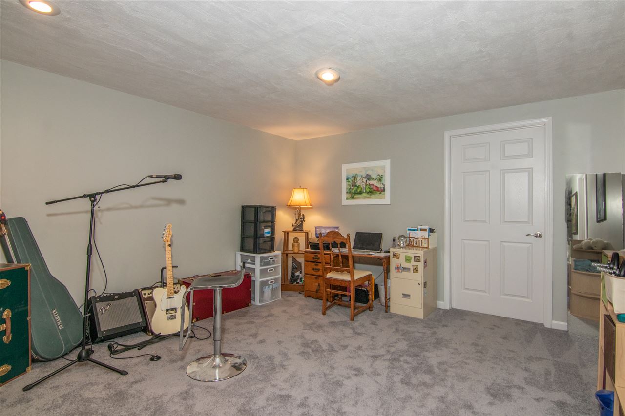 1460 Country Farm Road Rockford, IL 61107 - Photo 21 of 25 Gallery Image 21