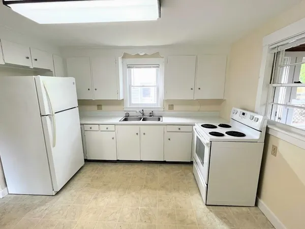 $575,000 | 21 Wheatley Street, Lebanon, NH 03766