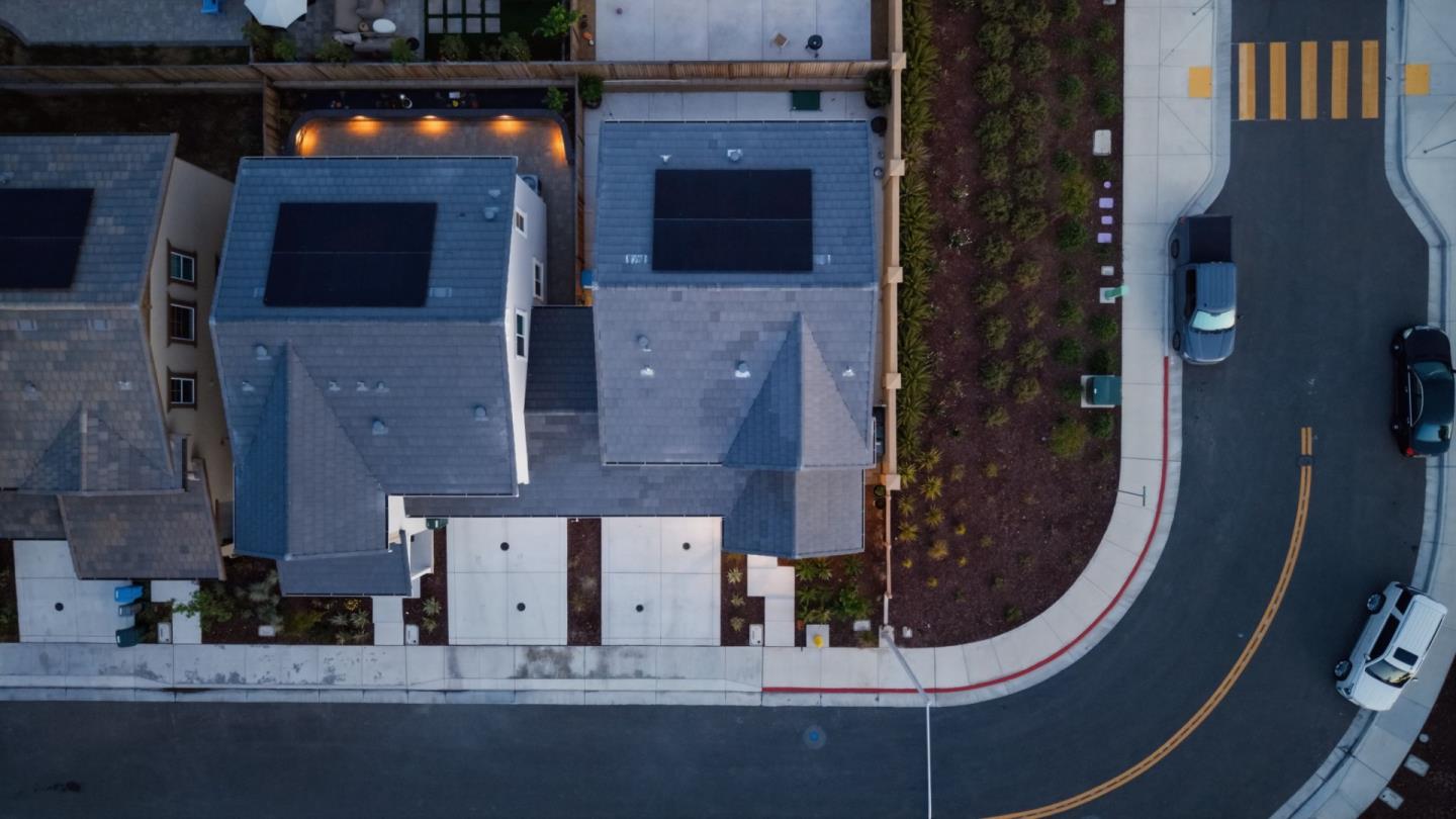 1646 Siderits Way Gilroy, CA 95020 - Photo 10 of 65 an aerial view of a fireplace