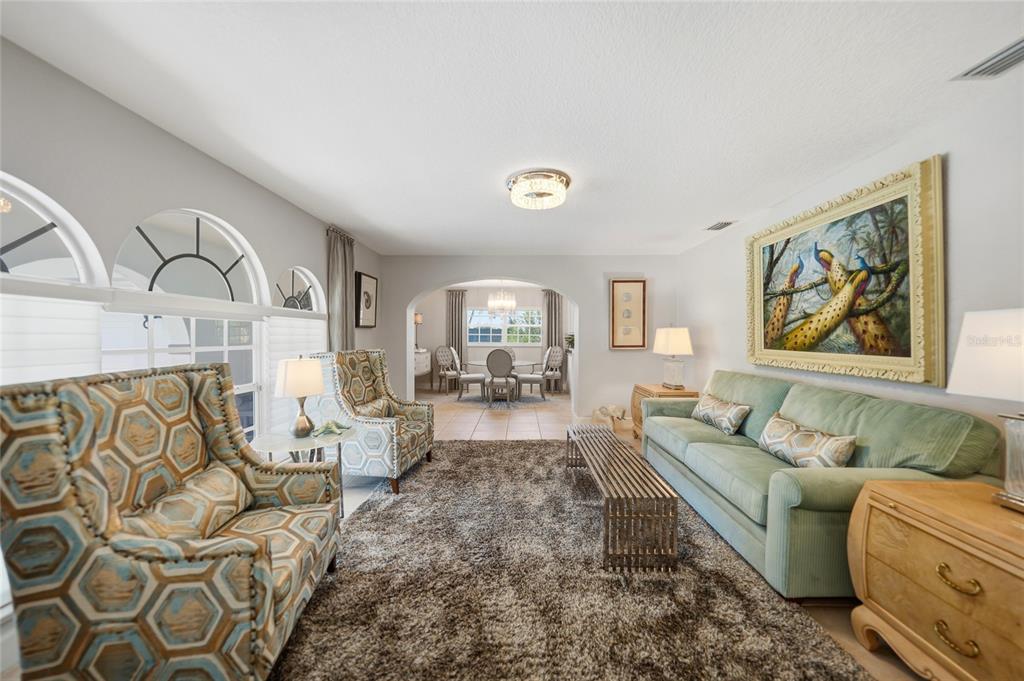 374 Severin Road Southeast Port Charlotte, FL 33952 - Photo 6 of 31 Gallery Image 6