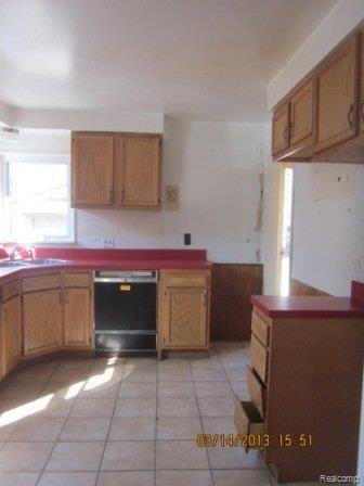 28920 Beechnut Street Inkster, MI 48141 - Photo 14 of 23 IMG_1792.JPG