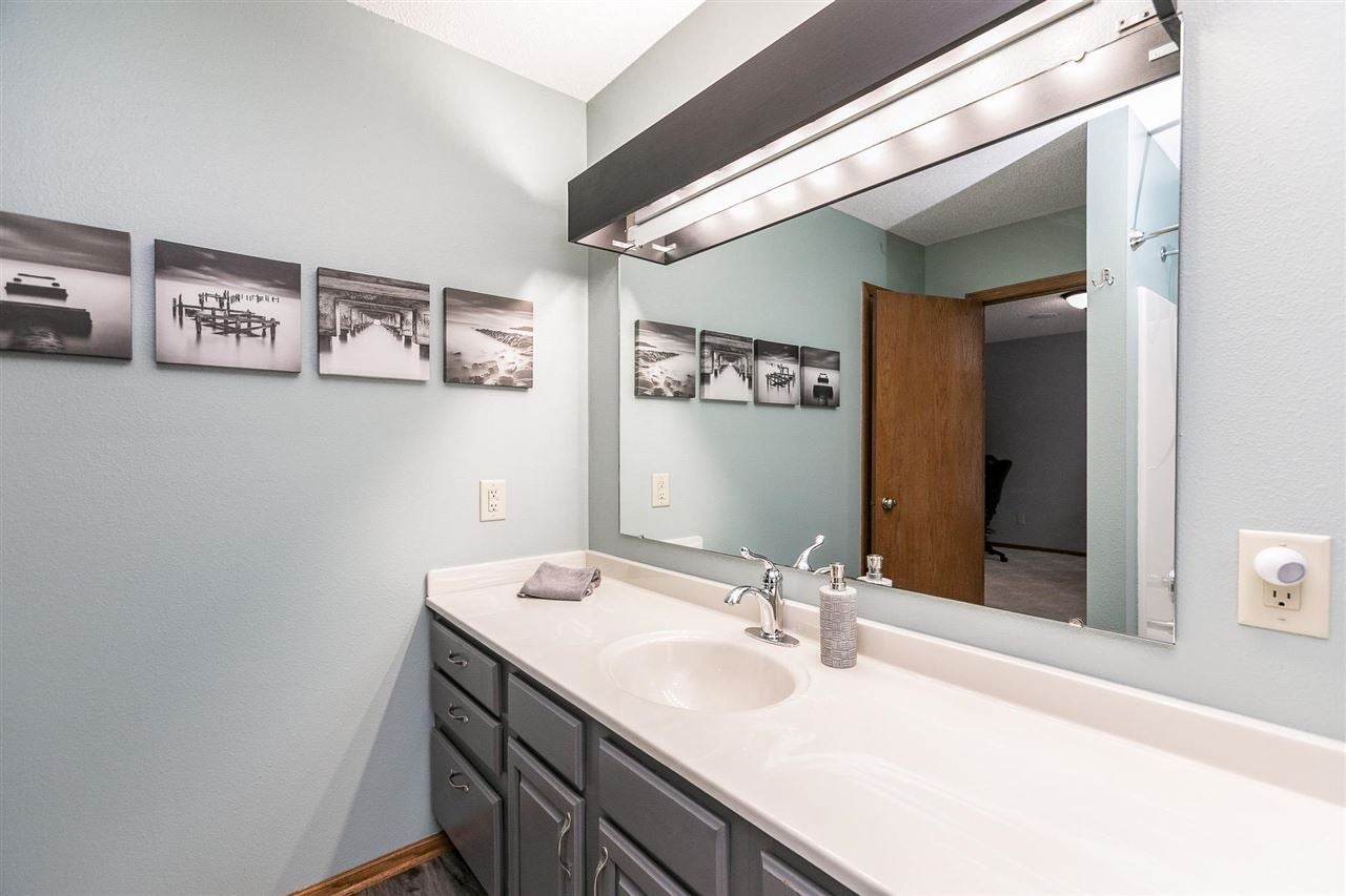 2780 Indian Creek Road Marion, IA 52302 - Photo 18 of 37 Gallery Image 18