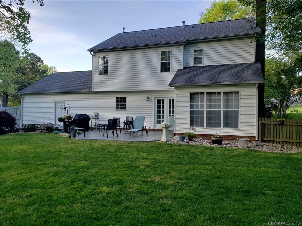 1200 Ridgebury Terrace Matthews, NC 28105 - Photo 4 of 18 Gallery Image 4