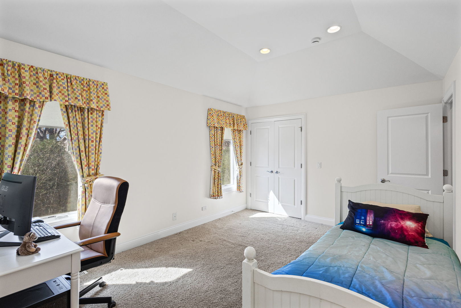 1148 Kenton Road Deerfield, IL 60015 - Photo 14 of 22 Gallery Image 14