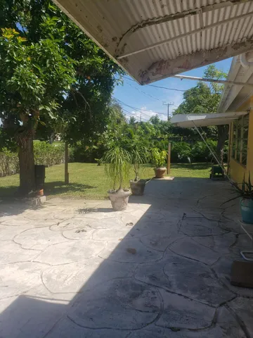 $3,400 | 812 Dogwood Road, North Palm Beach, FL 33408