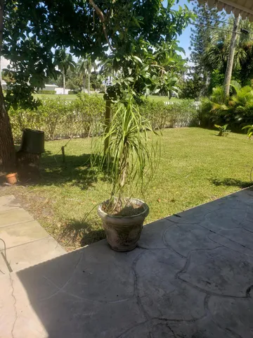 $3,400 | 812 Dogwood Road, North Palm Beach, FL 33408