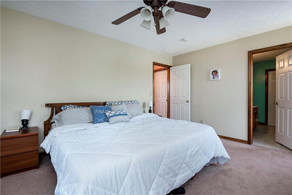 5847 West Ridgewood Road Springfield, OH 45502 - Photo 13 of 32
