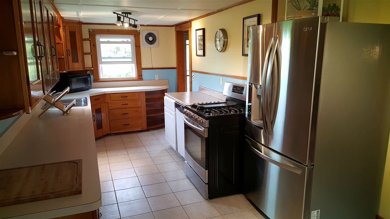 16 Gile Road Raymond, NH 03077 - Photo 8 of 27