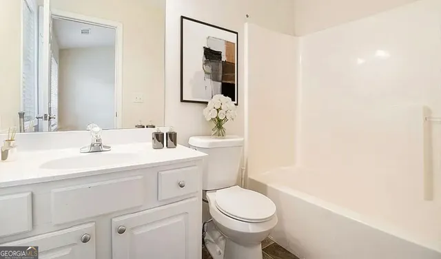 $2,100 | 3068 Lauren Parc Road, Decatur, GA 30032