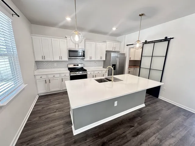 $449,000 | 340 Emery Oak Drive, Murrells Inlet, SC 29576