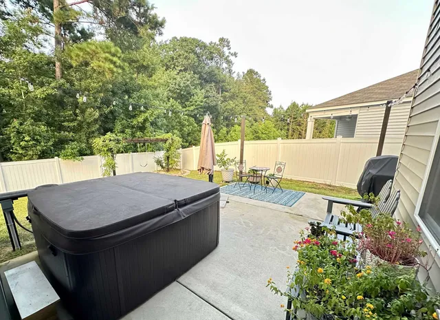 $449,000 | 340 Emery Oak Drive, Murrells Inlet, SC 29576