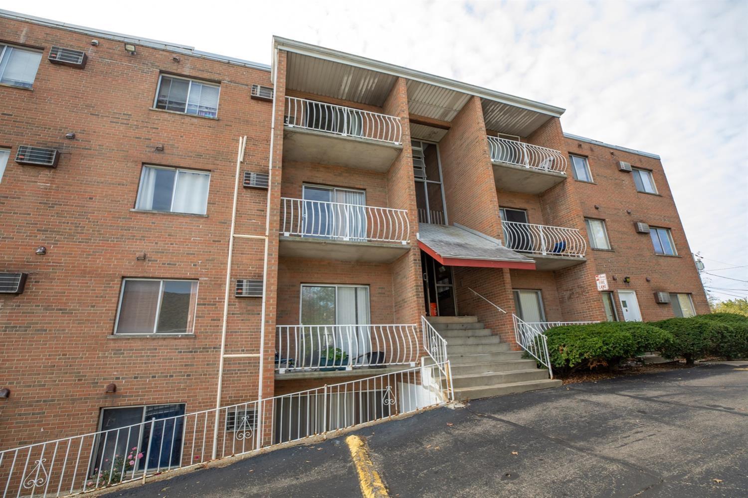 4117 North Bend Road, Unit 3 Cincinnati, OH 45211 - Photo 2 of 13