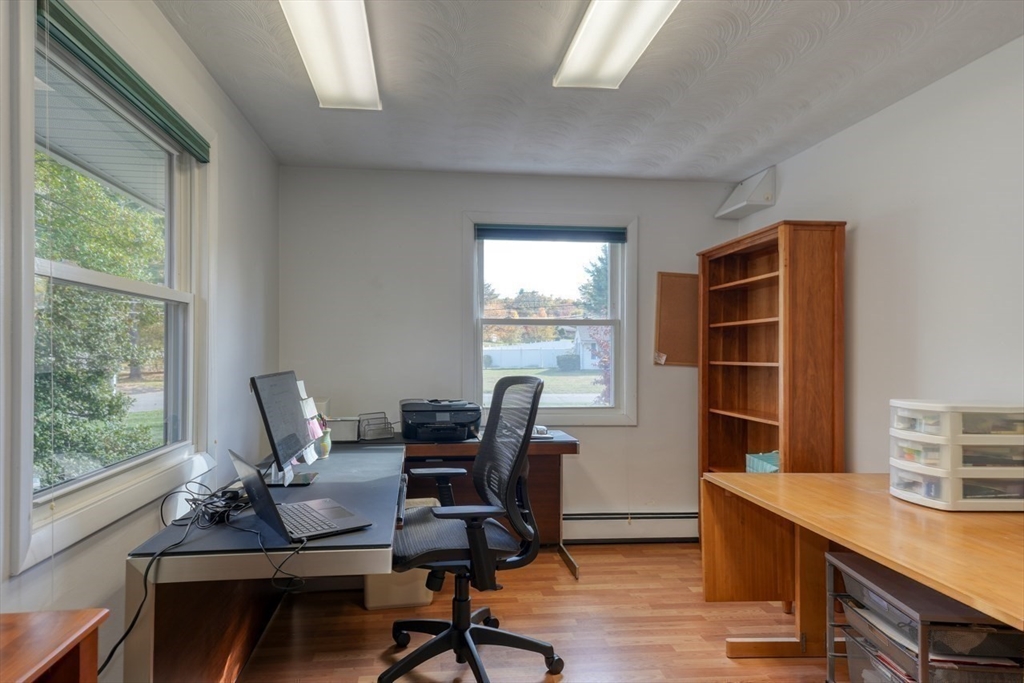 36 Ruthellen Road Framingham, MA 01701 - Photo 24 of 35