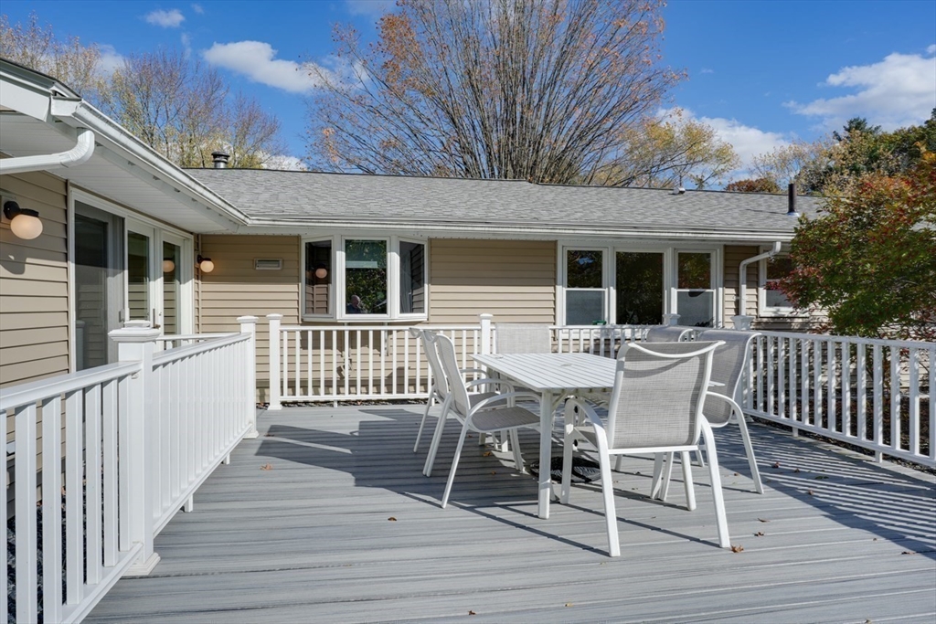 36 Ruthellen Road Framingham, MA 01701 - Photo 25 of 35