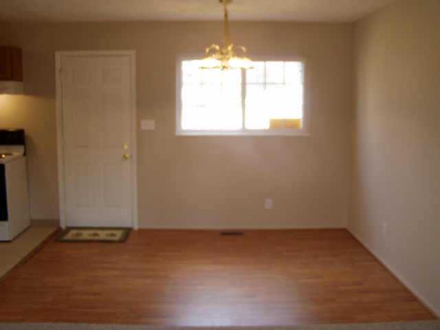 1670 Courtright Road Columbus, OH 43227 - Photo 3 of 5