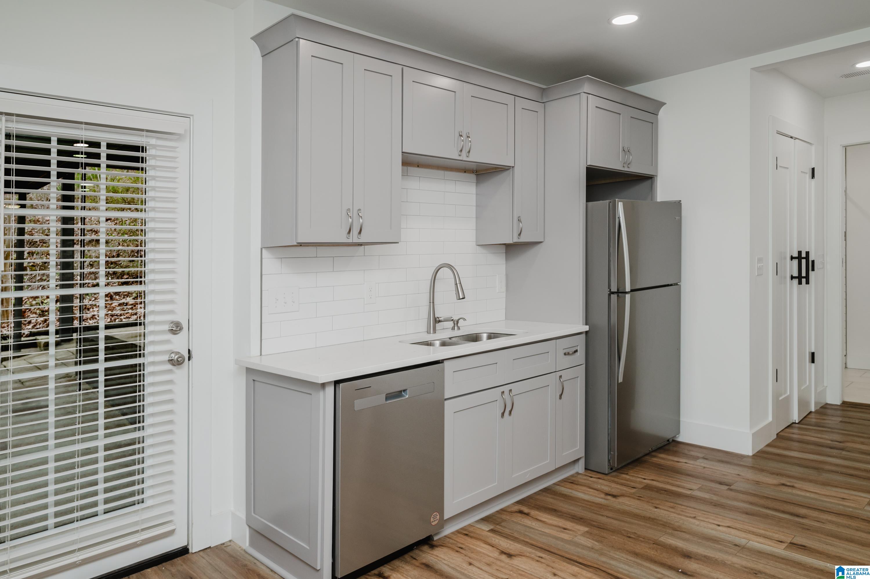 1311 Columbiana Road Birmingham, AL 35216 - Photo 15 of 34