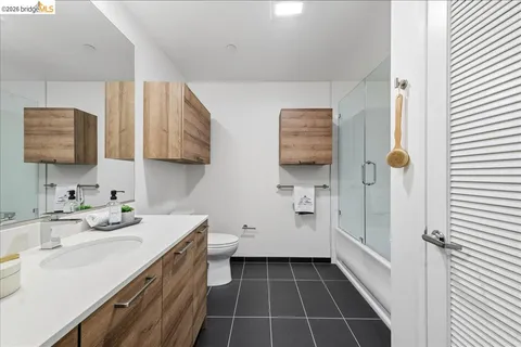 $495,000 | 1075 Market Street, Unit 208, San Francisco, CA 94103