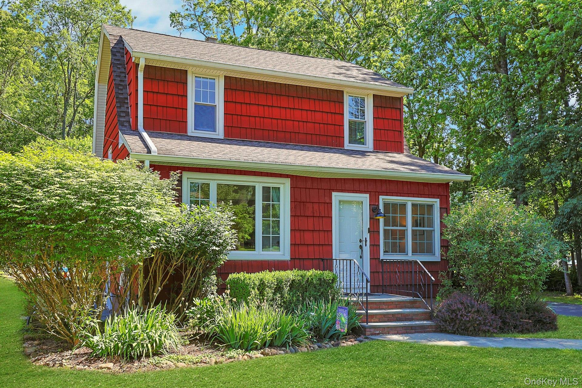 253 Maple Road Valley Cottage, NY 10989 - Photo 1 of 1 Gallery Image 1