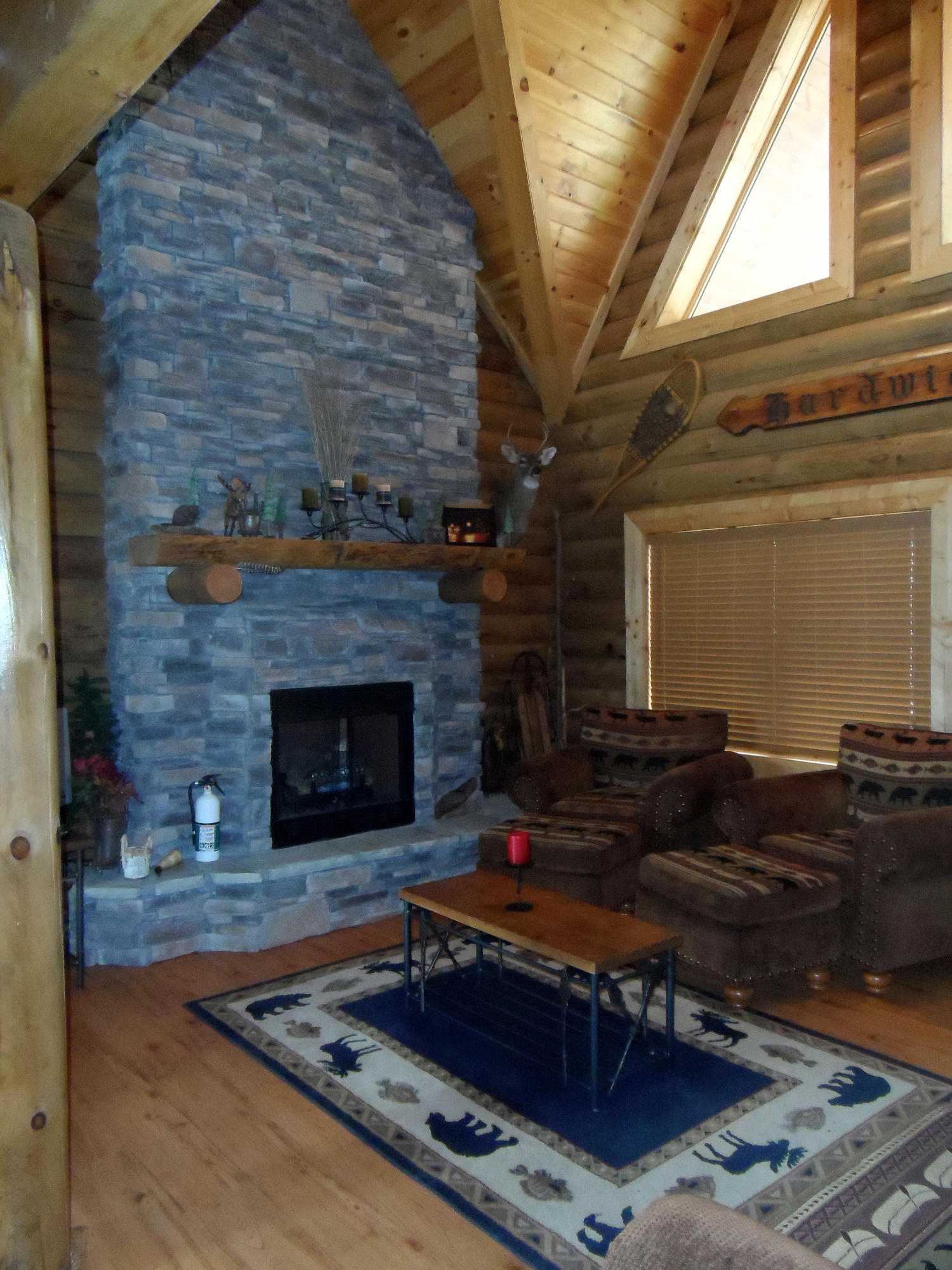 374 Bluff View Road New Tazewell, TN 37825 - Photo 6 of 22 SAM_2305