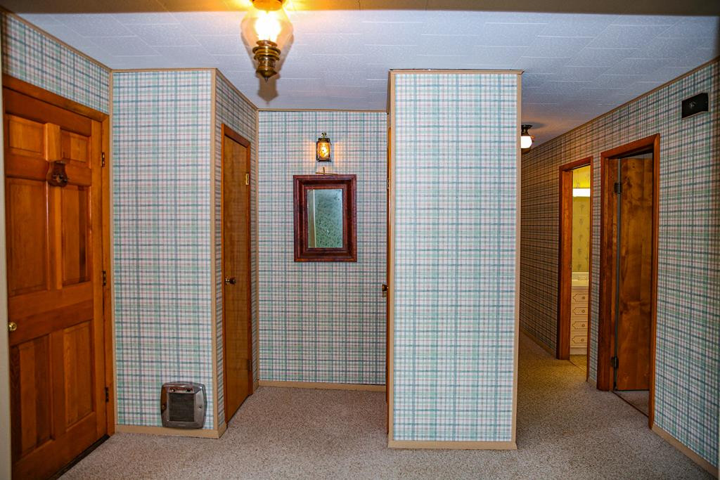 228 Thompson Road Keeseville, NY 12944 - Photo 12 of 71