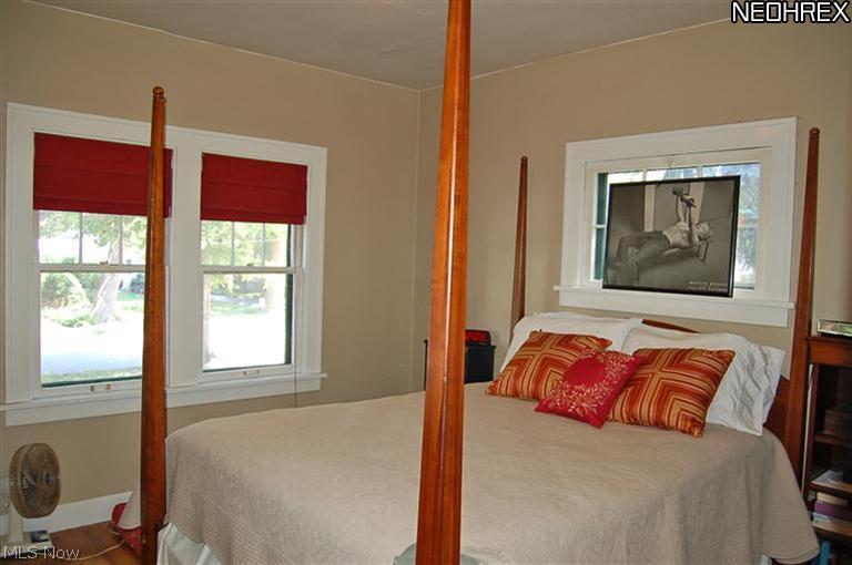 4582 Liberty Road Cleveland, OH 44121 - Photo 17 of 25