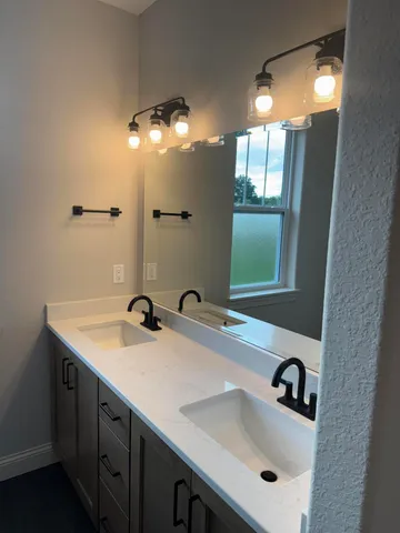 $612,990 | 497 Limestone Lane, Slinger, WI 53086