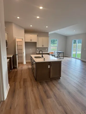 $612,990 | 497 Limestone Lane, Slinger, WI 53086