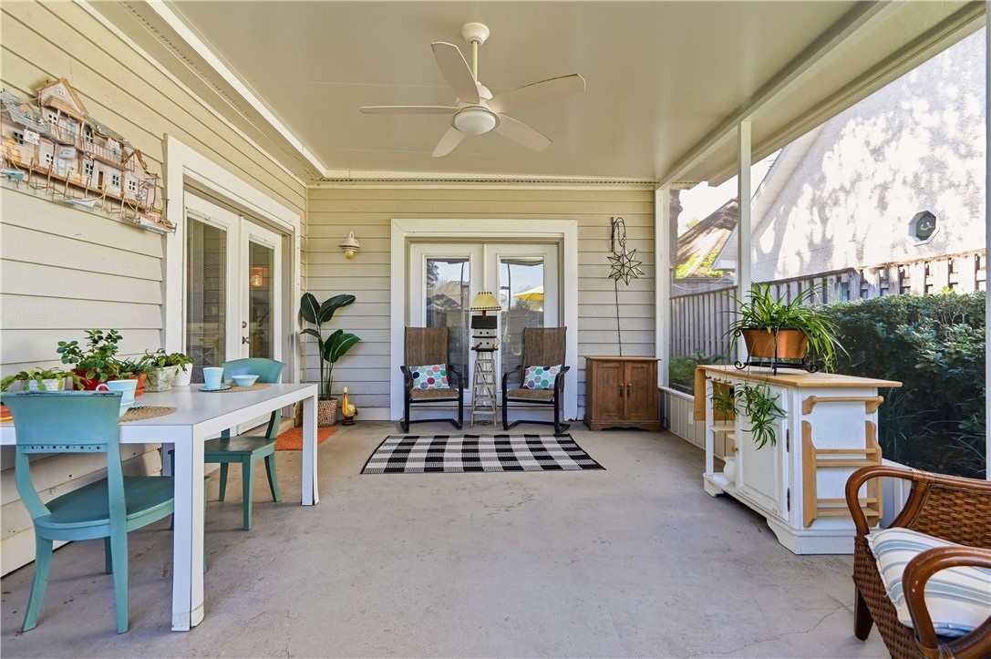 323 Sand Castle Lane St. Simons Island, GA 31522 - Photo 32 of 41 Screened porch