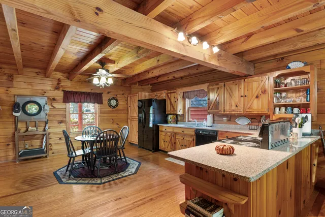 $719,900 | 130 Sherry Lane, Fair Play, SC 29643