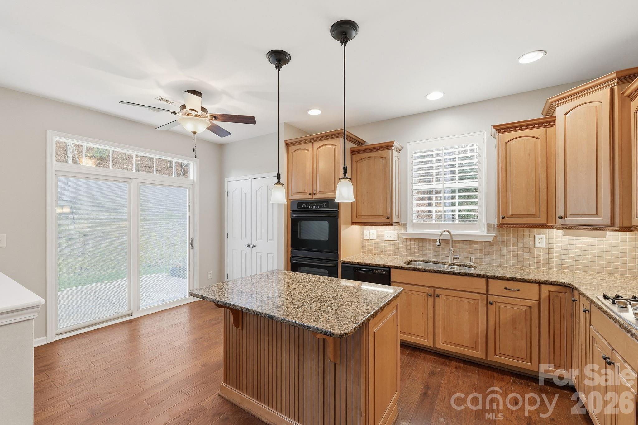 719 Deerbrook Lane, Unit 252 Tega Cay, SC 29708 - Photo 6 of 47