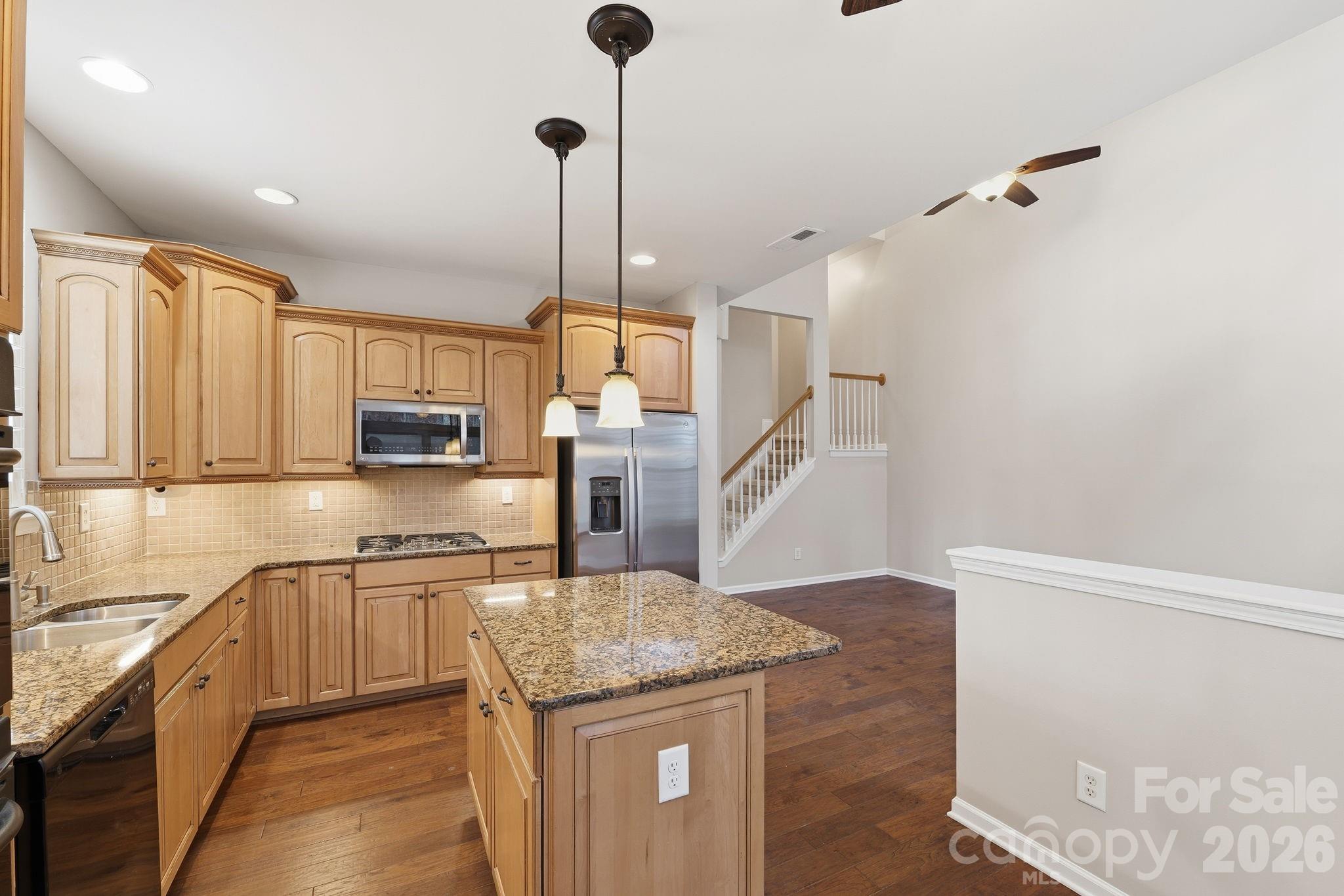 719 Deerbrook Lane, Unit 252 Tega Cay, SC 29708 - Photo 8 of 47